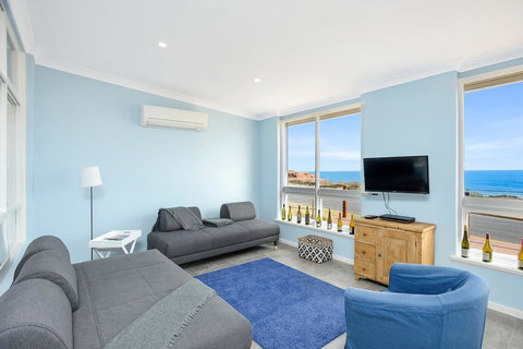 Salomon Sea Haus - Sellicks Beach - C21 SouthCoast Holidays - Tourism Noosa 15