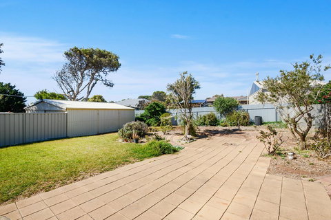 Salomon Sea Haus - Sellicks Beach - C21 SouthCoast Holidays - Tourism Noosa 18