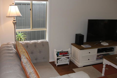 C And C Tanunda - Tourism Noosa 5