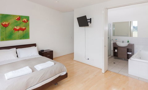 South Shores Yellowfin Villa 96 - South Shores Normanville - Tourism Noosa 21