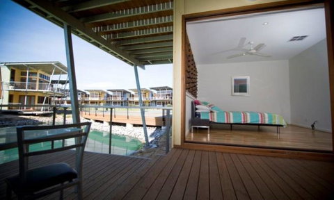 South Shores Yellowfin Villa 96 - South Shores Normanville - Tourism Noosa 5