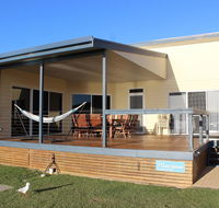Waterfront on Osprey - Tourism Noosa