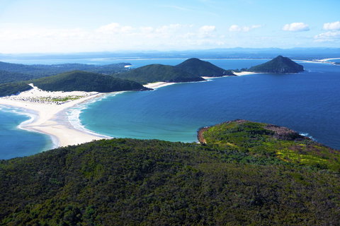 One Mile Retreat - Tourism Noosa 24