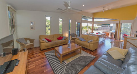 South Shores Villa 31 - South Shores Normanville - Tourism Noosa 10