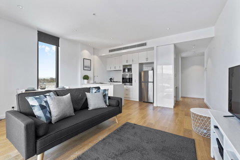 Views On Surflen - Tourism Noosa 2