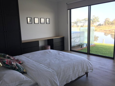 Casa Carrera - Tourism Noosa 11