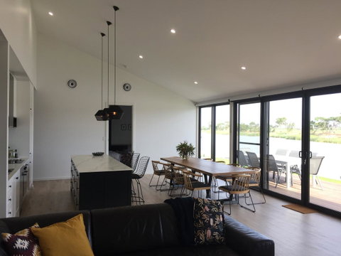Casa Carrera - Tourism Noosa 6