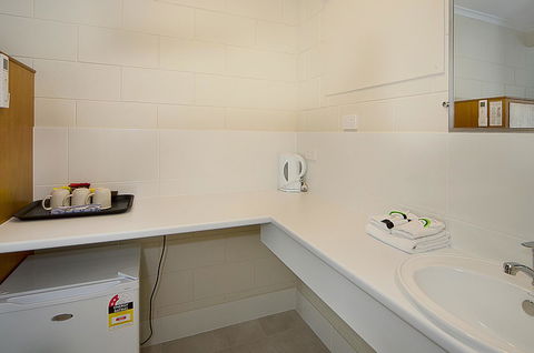Victor Harbor City Inn - Tourism Noosa 19