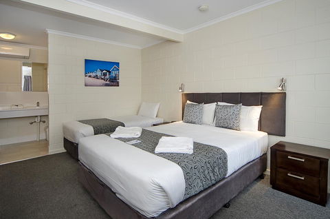 Victor Harbor City Inn - Tourism Noosa 18