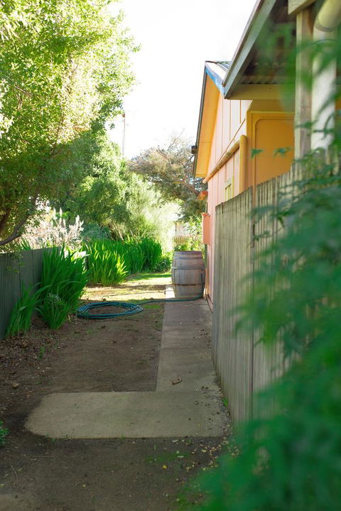 Ruby\'s Cottage - Tourism Noosa 18