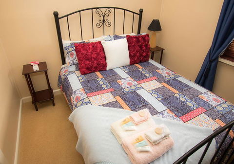 Ruby\'s Cottage - Tourism Noosa 13