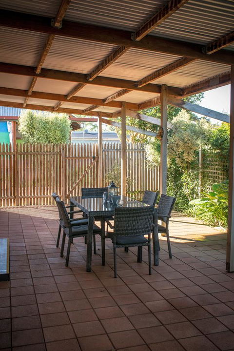 Ruby\'s Cottage - Tourism Noosa 17