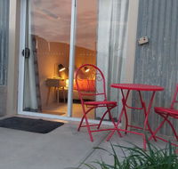 Desert Gum Retreat Gough St - Tourism Noosa