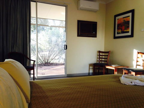 Nightcap At Roxby Downs - Tourism Noosa 4