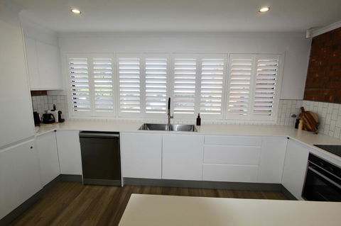 Southern Sands\' Beachfront Apartment - Tourism Noosa 5
