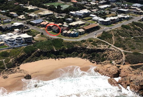 Southern Sands\' Beachfront Apartment - Tourism Noosa 15