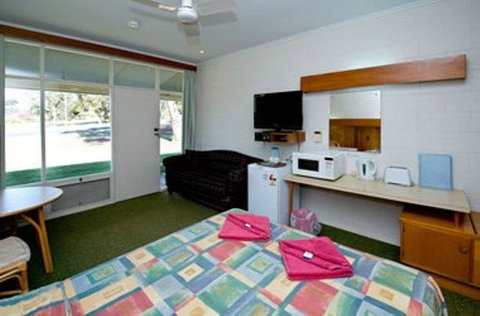 Barmera Lake Resort Motel - Tourism Noosa 15