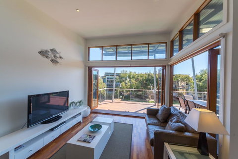 South Shores Villa 52 - Tourism Noosa 5