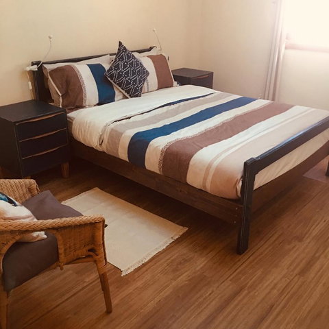 KI Dragonfly Guesthouse - Tourism Noosa 22