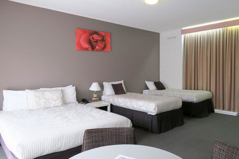 The Lyndoch Motel - Tourism Noosa 15