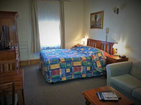 Sonbern Lodge Motel - Tourism Noosa 22