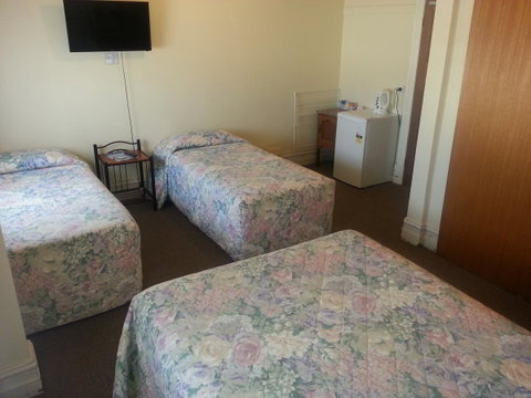 Sonbern Lodge Motel - Tourism Noosa 31