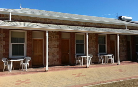 Sonbern Lodge Motel - Tourism Noosa 19
