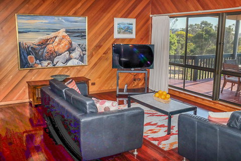 Seacroft - Tourism Noosa 6