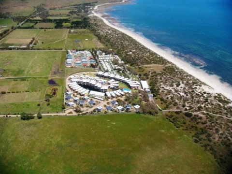 South Shores Trevally Villa 92 - South Shores Normanville - Tourism Noosa 3