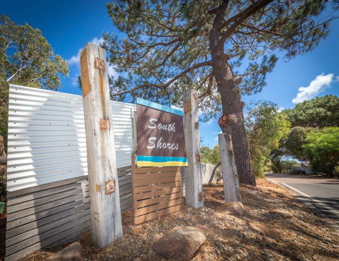 South Shores Trevally Villa 92 - South Shores Normanville - Tourism Noosa 15