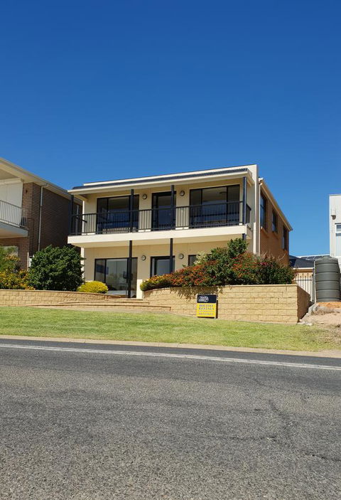 South Shores - Tourism Noosa 1