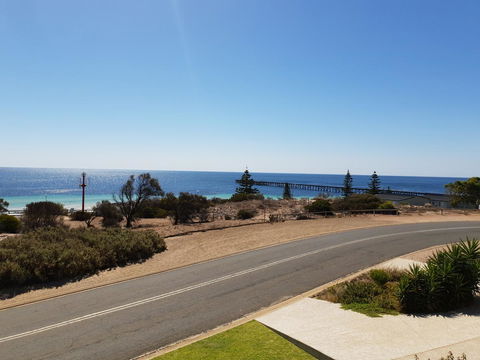 South Shores - Tourism Noosa 3