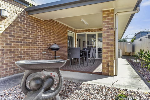 City Fringe Apartment - Tourism Noosa 1