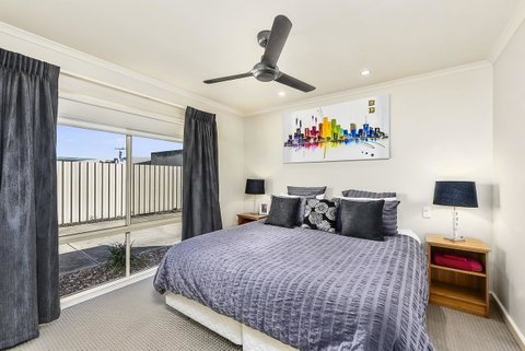 City Fringe Apartment - Tourism Noosa 2