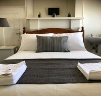 Cornwall Hotel - Tourism Noosa