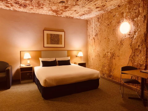 Desert Cave Hotel - Tourism Noosa 17