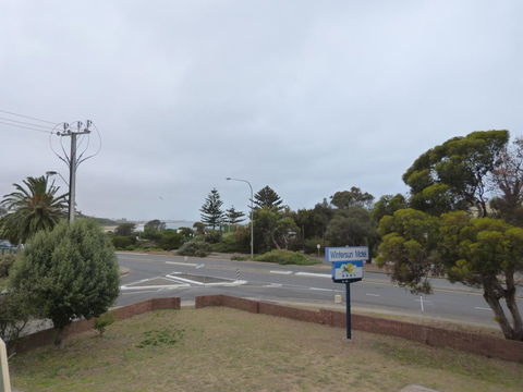 Wintersun Motel - Tourism Noosa 17