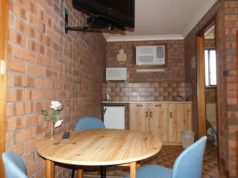 Wintersun Motel - Tourism Noosa 18