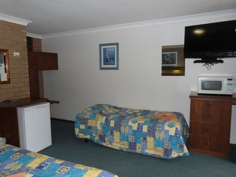 Wintersun Motel - Tourism Noosa 14
