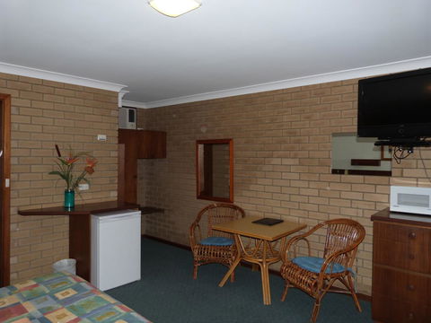 Wintersun Motel - Tourism Noosa 3
