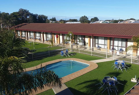 Lacepede Bay Motel - Tourism Noosa 2