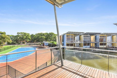 Villa 53 South Shores - Normanville S14 - Tourism Noosa 12