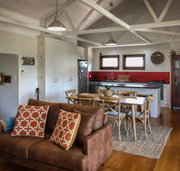 SeaLaVie - Tourism Noosa