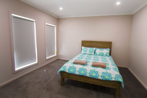 Serene Shores - Tourism Noosa 6