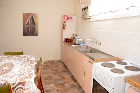 Kimba Units - Tourism Noosa 15