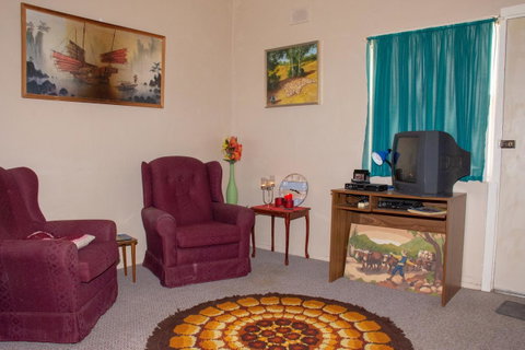 Kimba Units - Tourism Noosa 9