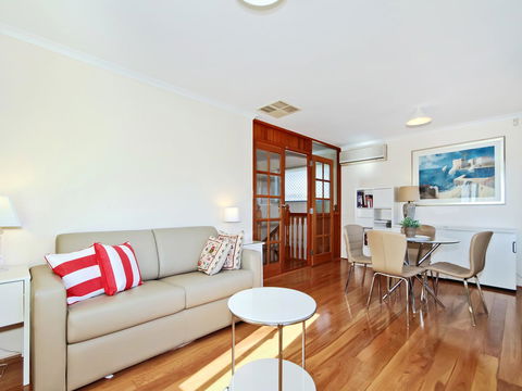 Moana Magic - C21 SouthCoast Holidays - Tourism Noosa 1