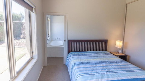 Golfers Paradise (18th Tee) - 52 Huntingdale Drive - Tourism Noosa 14