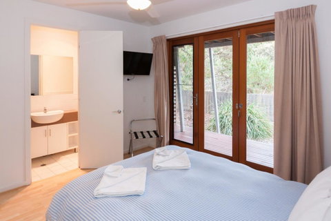 South Shores Trevally Villa 38 - South Shores Normanville - Tourism Noosa 1