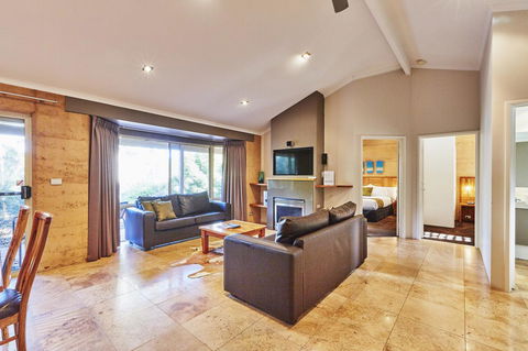 Eight Willows Retreat - Tourism Noosa 18